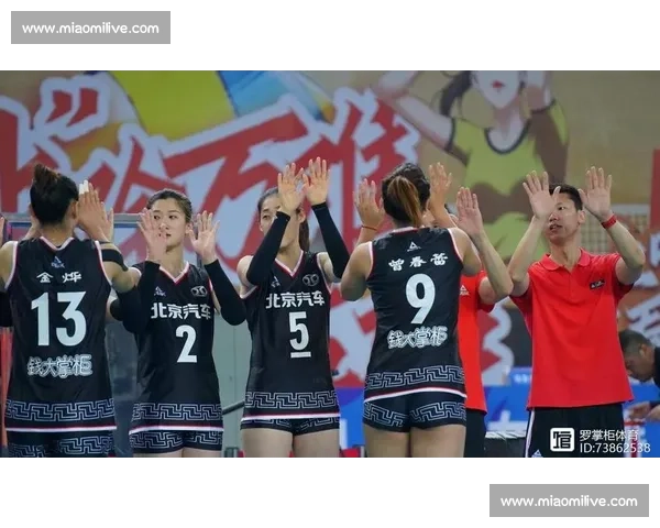 女排全锦赛焦点战浙江对阵辽宁攻防博弈引爆赛场新老对决悬念拉满