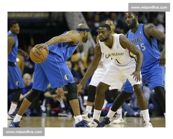 热火与步行者第六场激战回顾 双方鏖战至最后决胜时刻的精彩瞬间