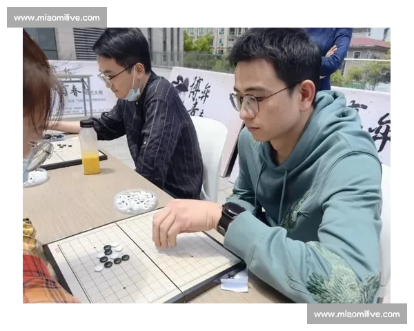 中美男篮巅峰对决背后的战术博弈与青年力量崛起解析 中美男篮巅峰对决背后的战术博弈与青年力量崛起解析